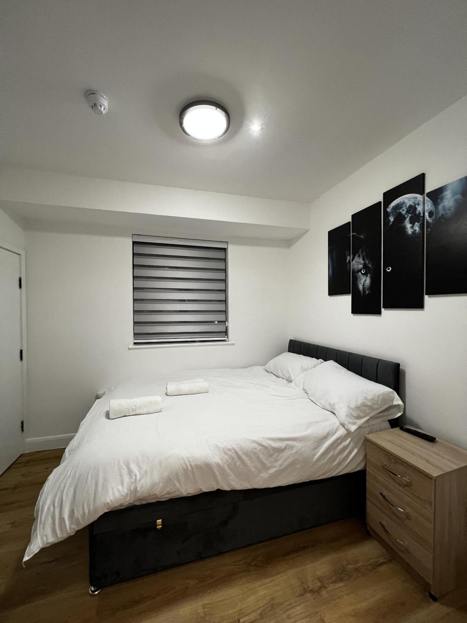 The Barrington Hotel New Barnet Экстерьер фото