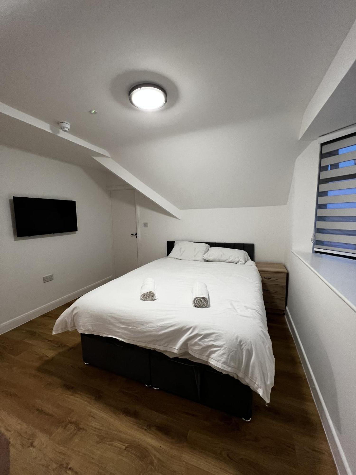 The Barrington Hotel New Barnet Экстерьер фото