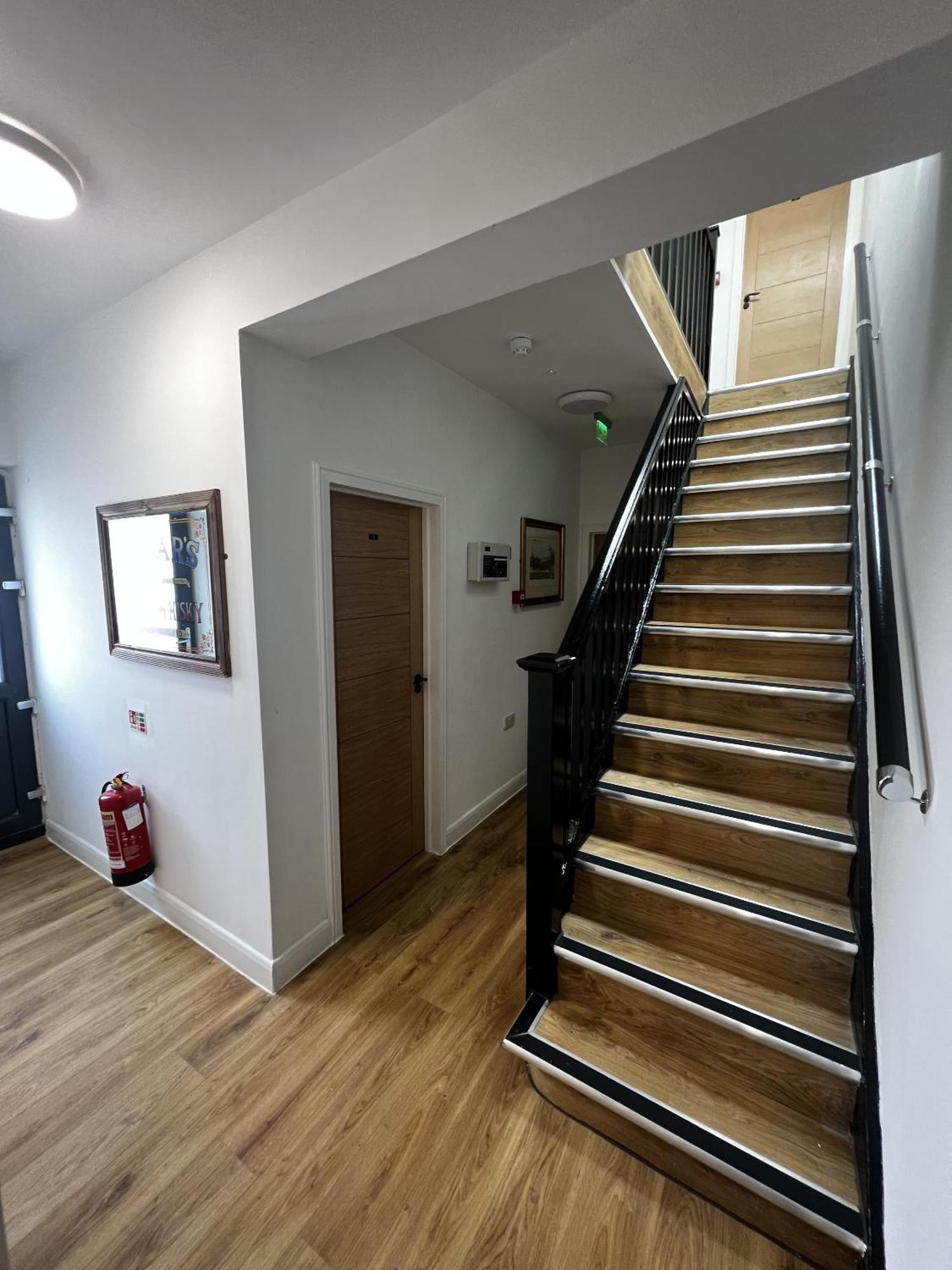 The Barrington Hotel New Barnet Экстерьер фото